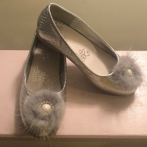 Nanette Lepore Girls flats